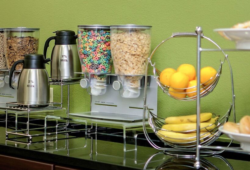 Отель Sleep Inn & Suites   Fort Scott