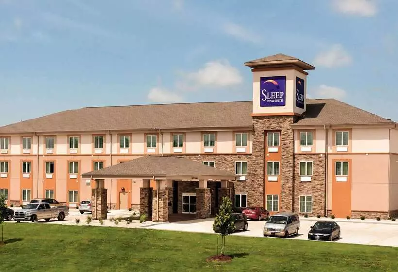 בית מלון כפרי Sleep Inn & Suites   Fort Scott