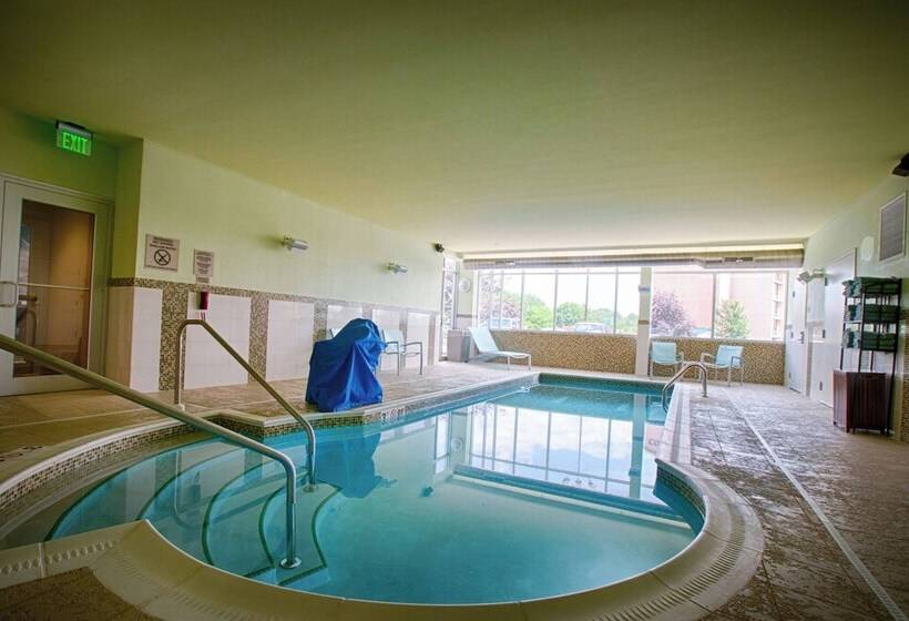 فندق Springhill Suites By Marriott Canton