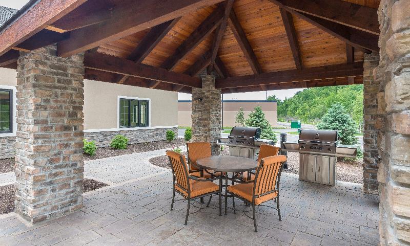 فندق Staybridge Suites Canton, An Ihg