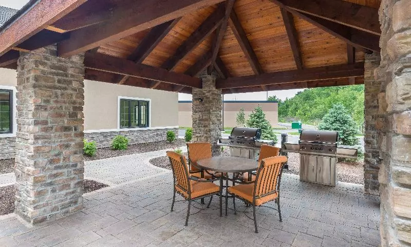 Hotel Staybridge Suites Canton, An Ihg