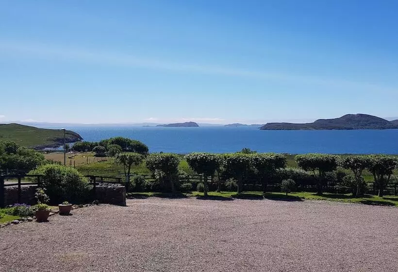 בית מלון כפרי Summer Isles