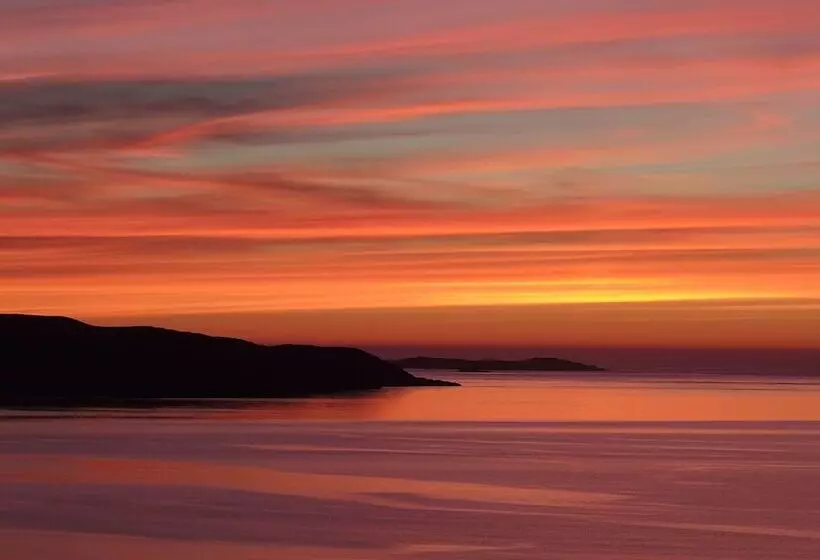 בית מלון כפרי Summer Isles