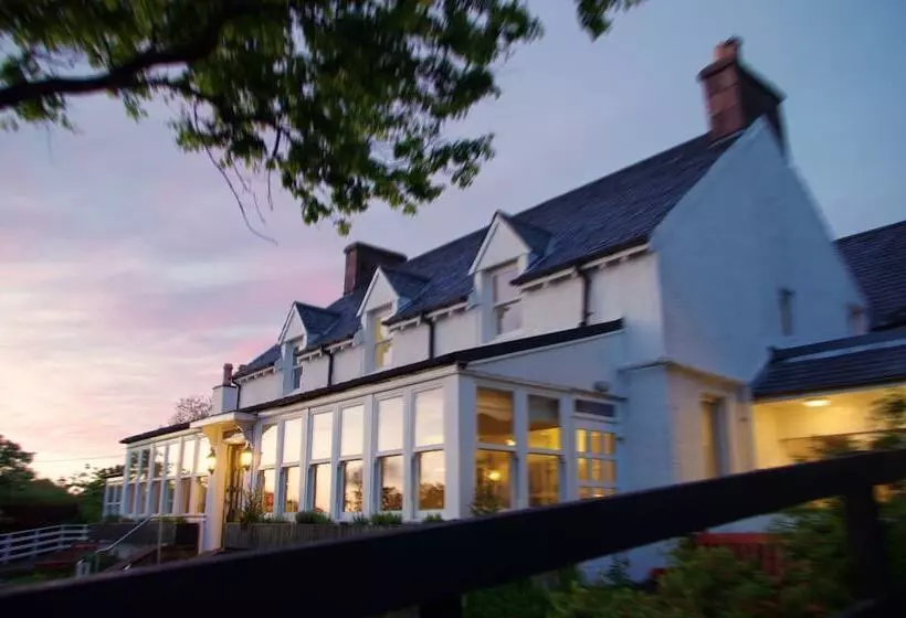 בית מלון כפרי Summer Isles