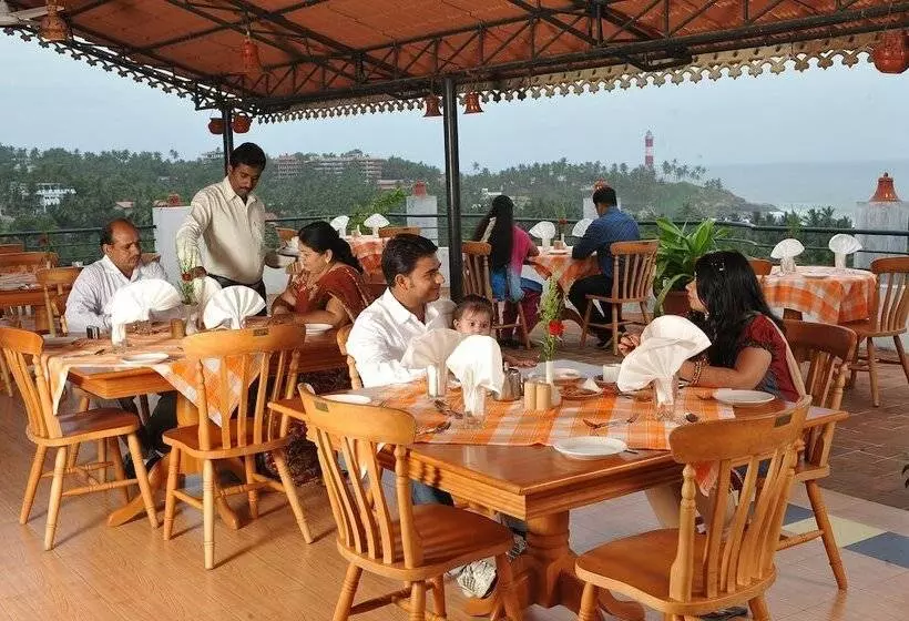 هتل Swagath Holiday Resort