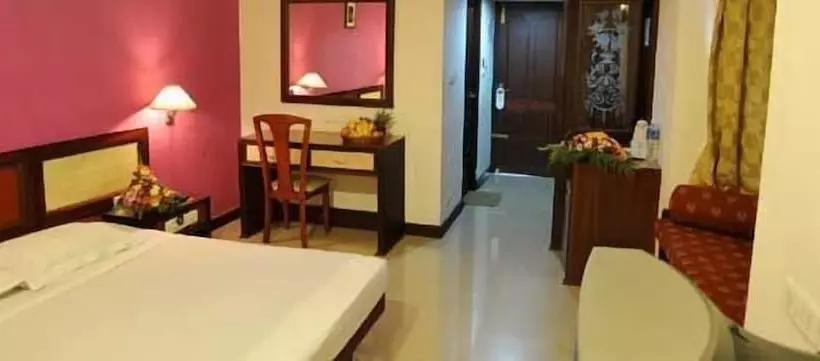 هتل Swagath Holiday Resort