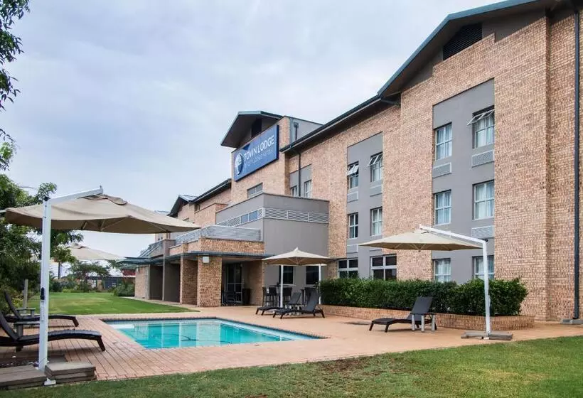 هتل Town Lodge Gaborone