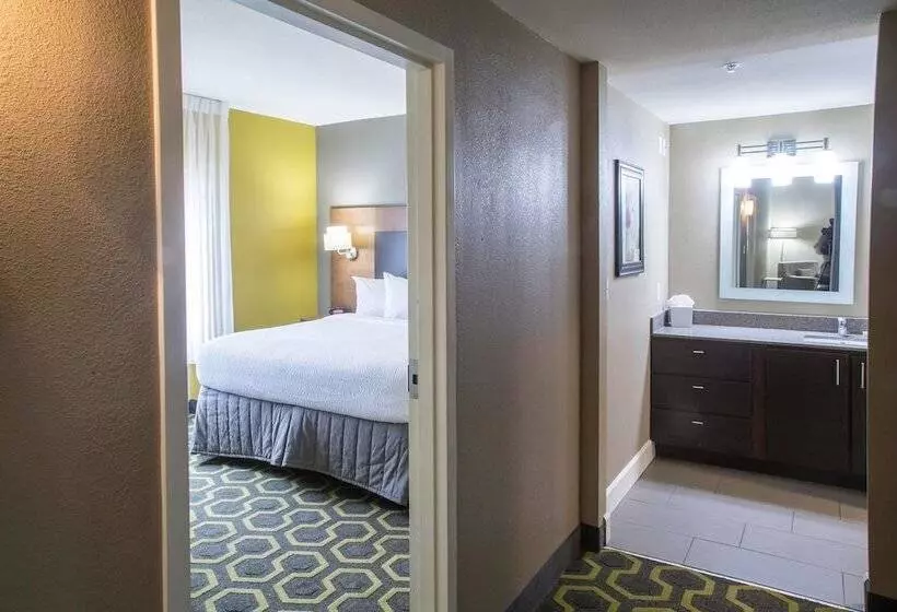 Отель Towneplace Suites By Marriott Oxford