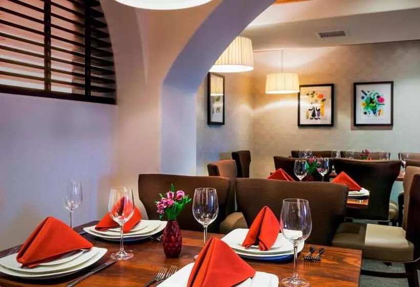 Hotelli Triada Palm Springs, Autograph Collection