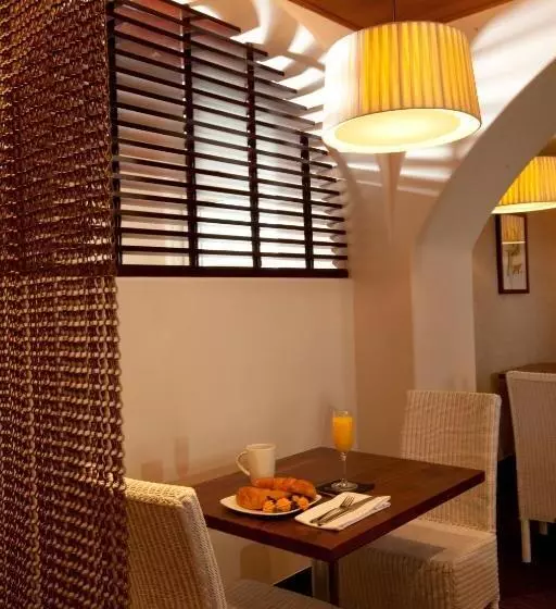 Hotelli Triada Palm Springs, Autograph Collection