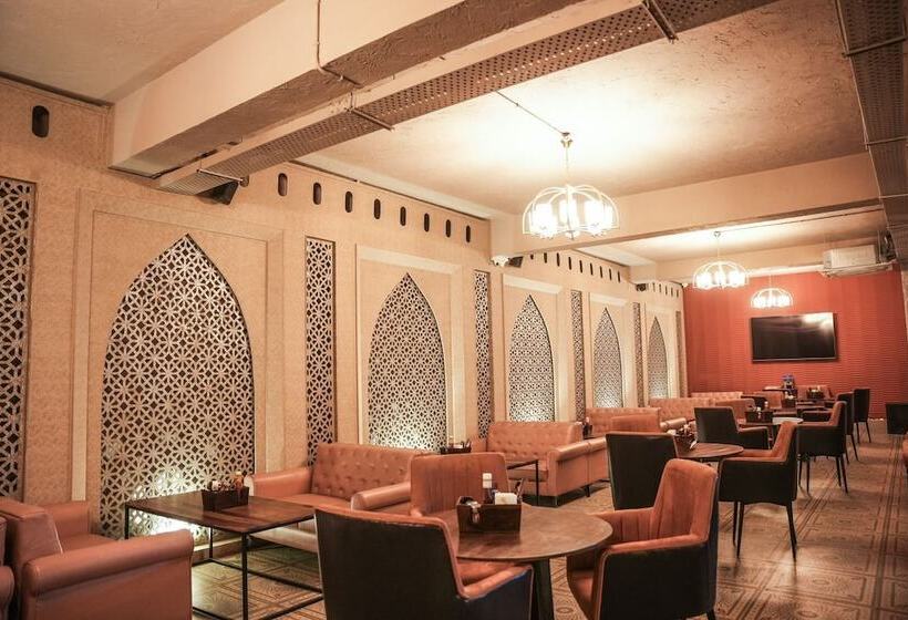 فندق Welcomheritage Traditional Haveli