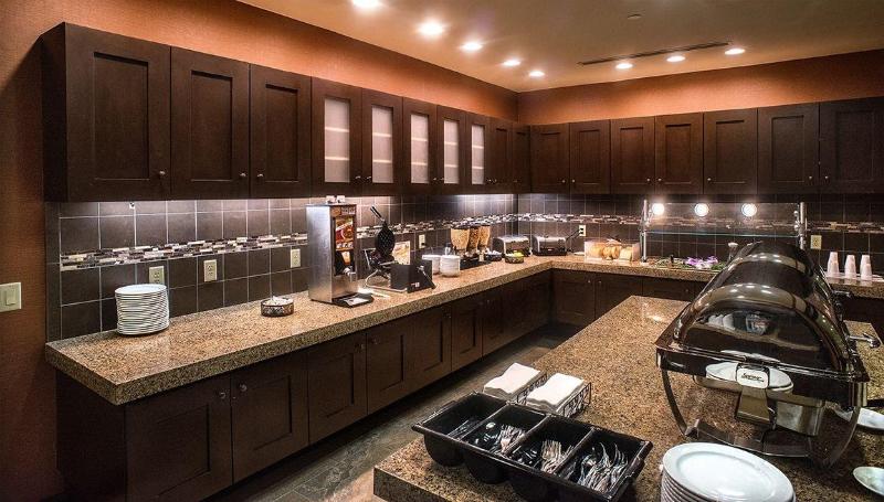 فندق Comfort Inn & Suites