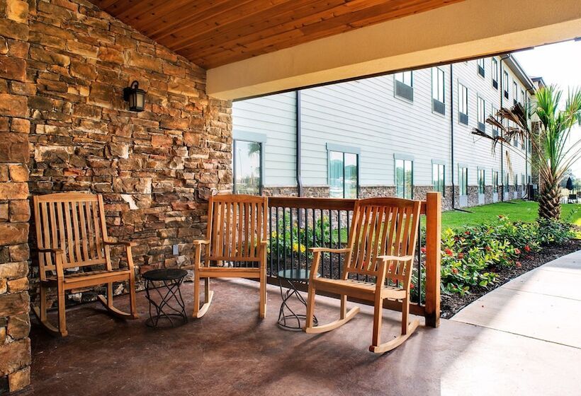 فندق Comfort Inn & Suites