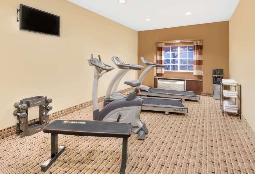 Microtel Inn & Suites By Wyndham