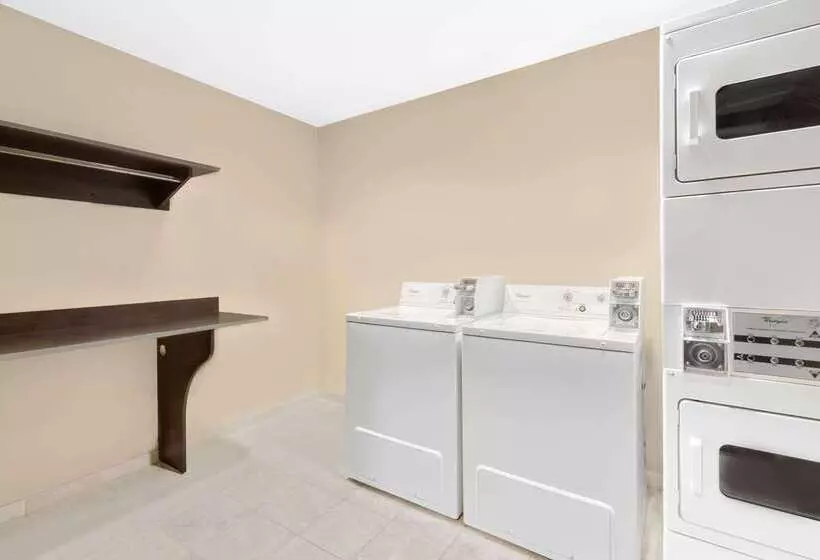 Microtel Inn & Suites By Wyndham