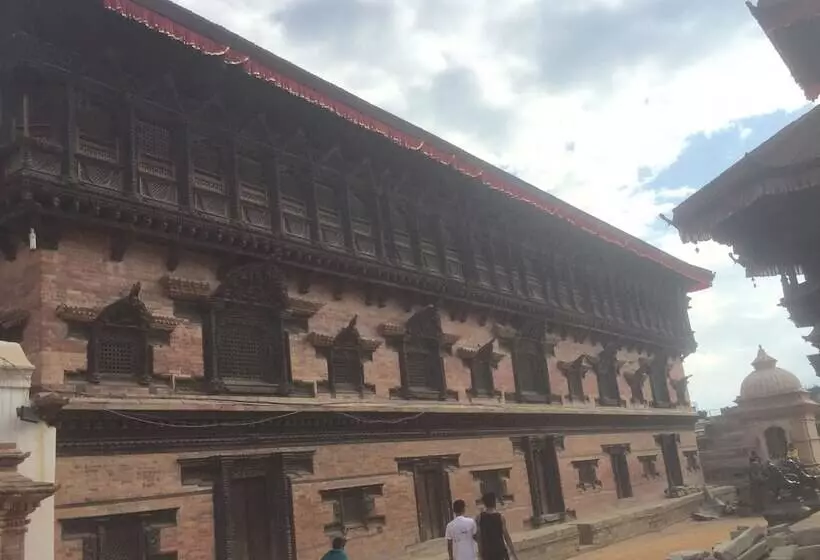 پانسیون Shiva Guest House