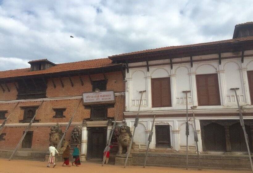 پانسیون Shiva Guest House