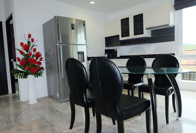 Phuket Seaview Resotel