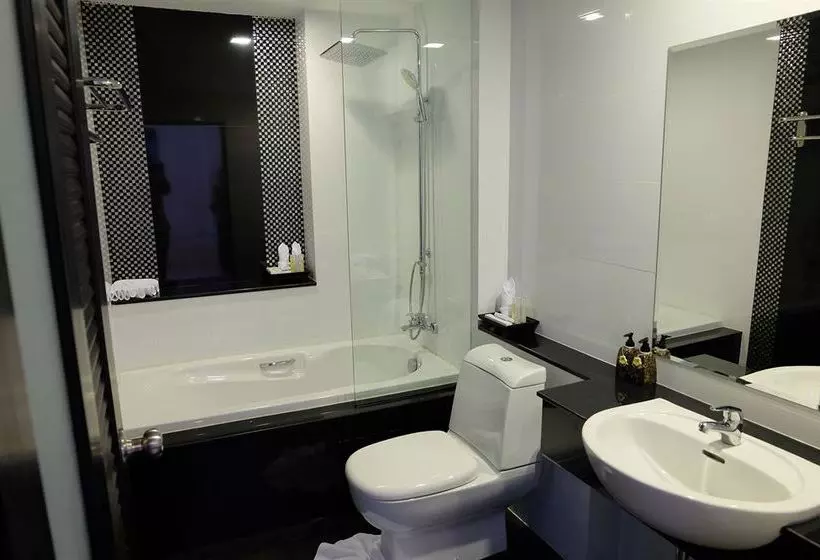 Phuket Seaview Resotel