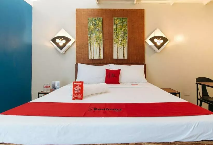 ホテル Reddoorz @ Chipeco Avenue Calamba