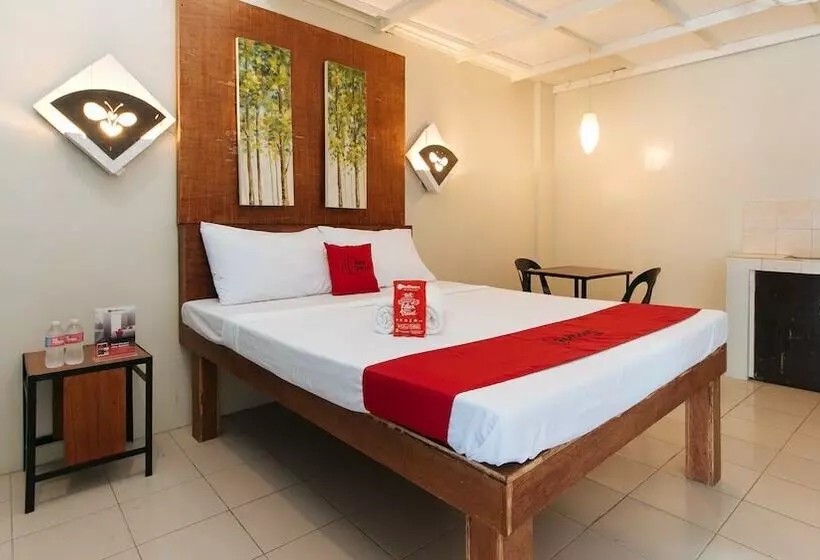 ホテル Reddoorz @ Chipeco Avenue Calamba