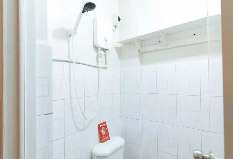 ホテル Reddoorz @ Chipeco Avenue Calamba