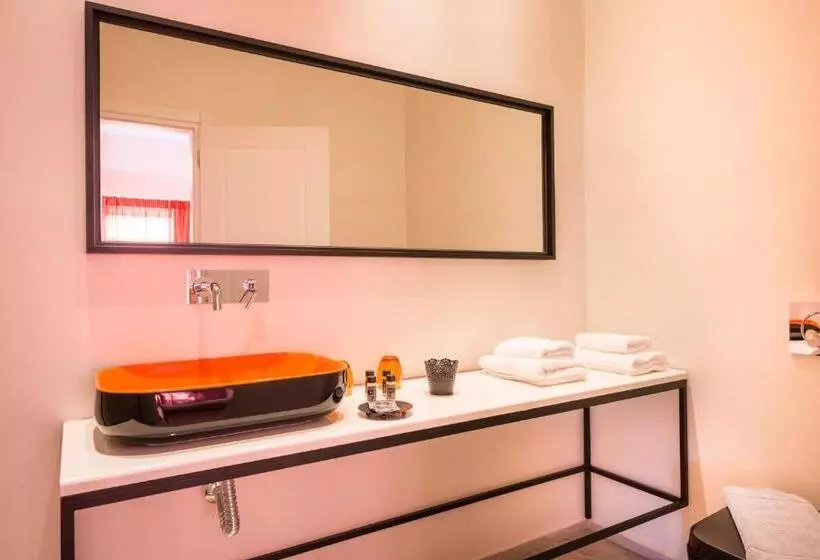 هتل Thejoy City Suites