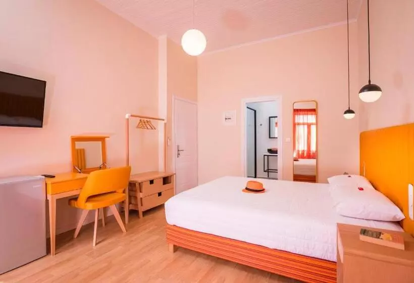 هتل Thejoy City Suites