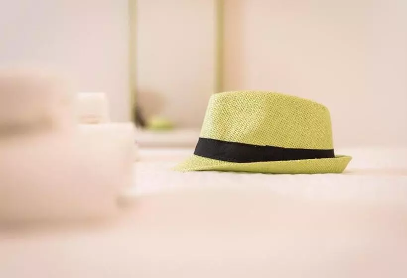 هتل Thejoy City Suites