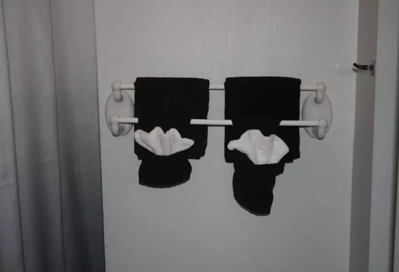 Beach Front Motel Cedar Key