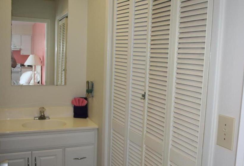 Beach Front Motel Cedar Key