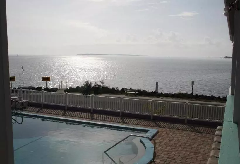 Beach Front Motel Cedar Key