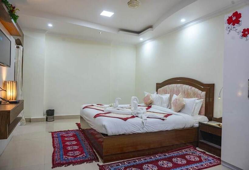 בית מלון כפרי Bodhgaya Regency