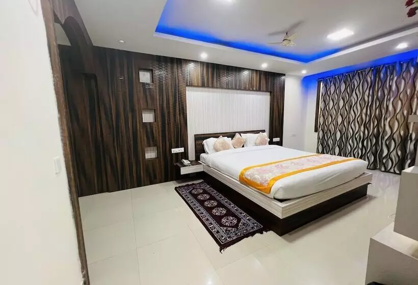Hotel Bodhgaya Regency