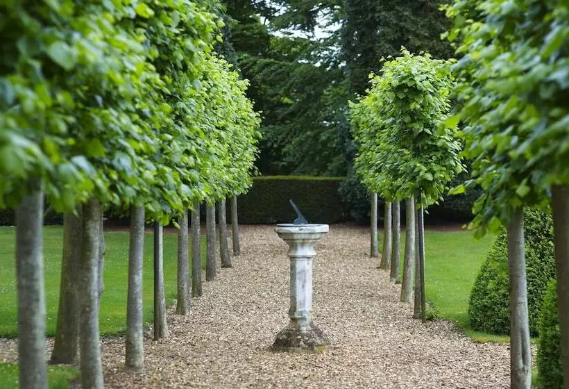 Hotel Chicheley Hall