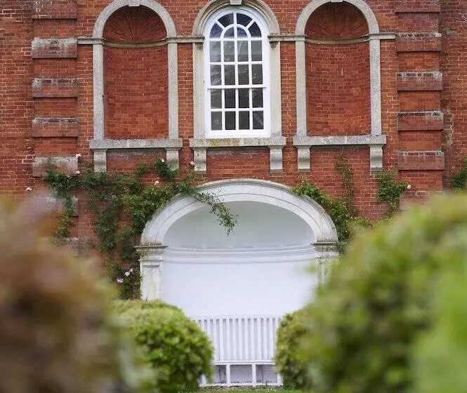 Hotel Chicheley Hall