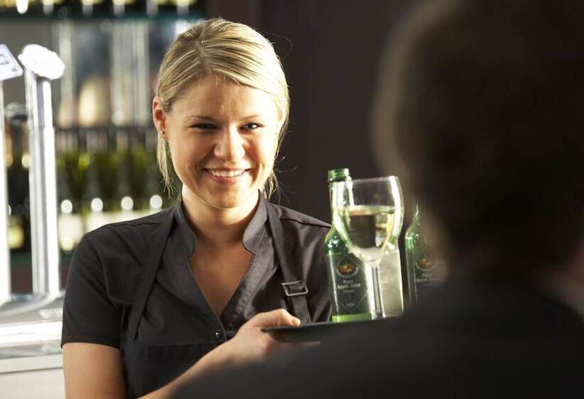 호텔 Chicheley Hall