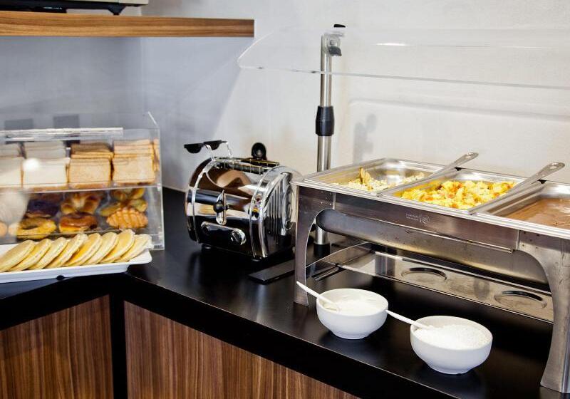 فندق City Express By Marriott Tehuacan