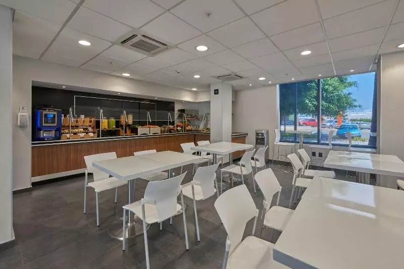 호텔 City Express By Marriott Tehuacan