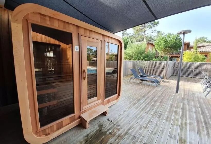 בית מלון כפרי Domaine Du Ferret Restaurant & Spa