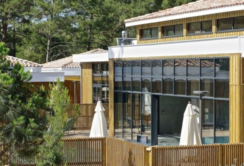 酒店 Domaine Du Ferret Restaurant & Spa