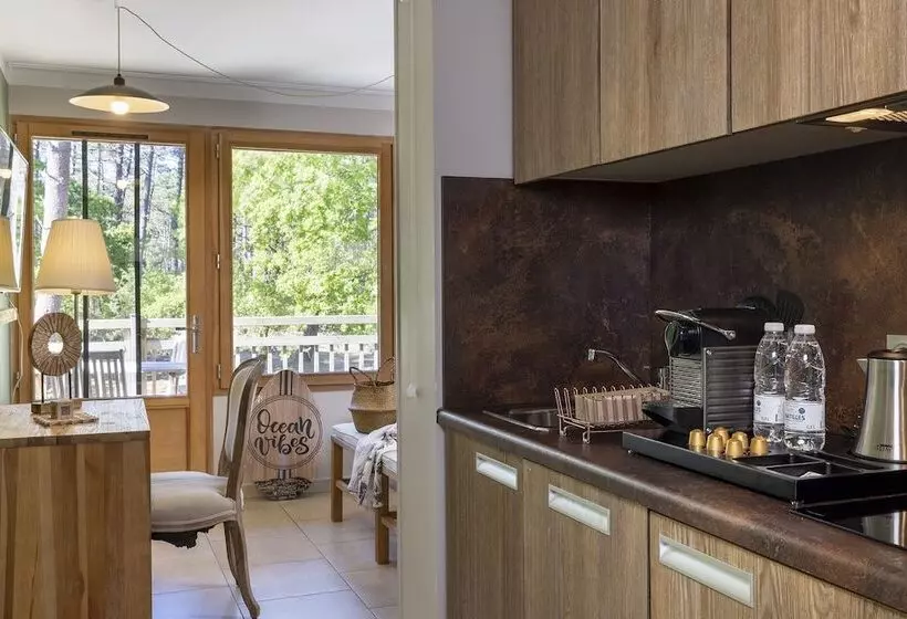 בית מלון כפרי Domaine Du Ferret Restaurant & Spa