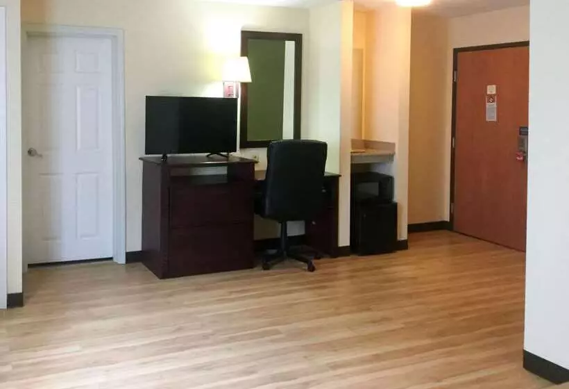 בית מלון כפרי Econo Lodge Harrisburg Hershey