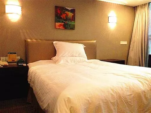 בית מלון כפרי Greentree Inn Changzhou Liyang Pingling Square Business