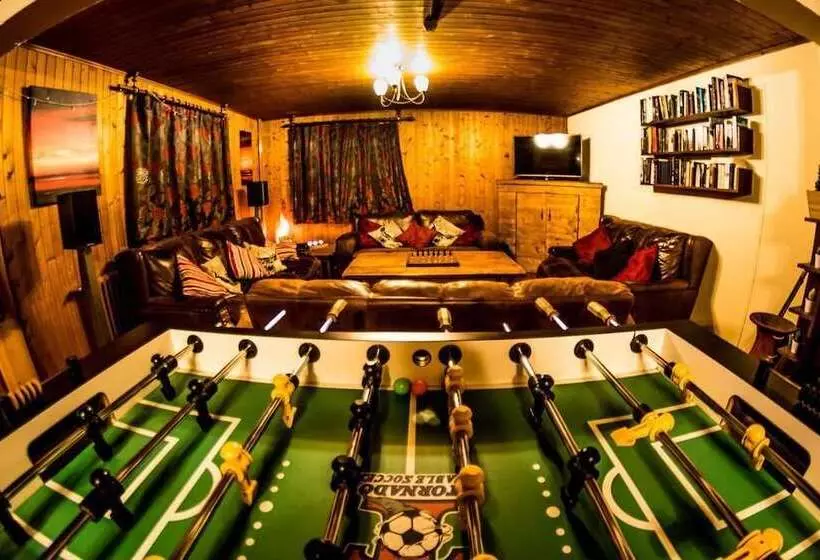 هتل Inferno Morzine