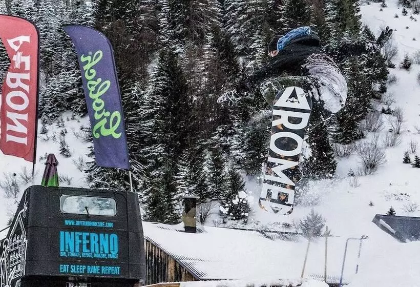 هتل Inferno Morzine