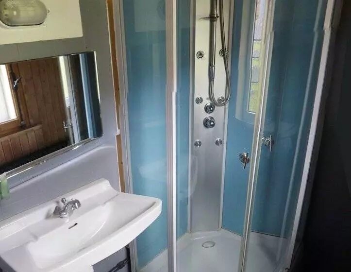 هتل Inferno Morzine