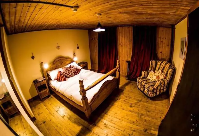 هتل Inferno Morzine