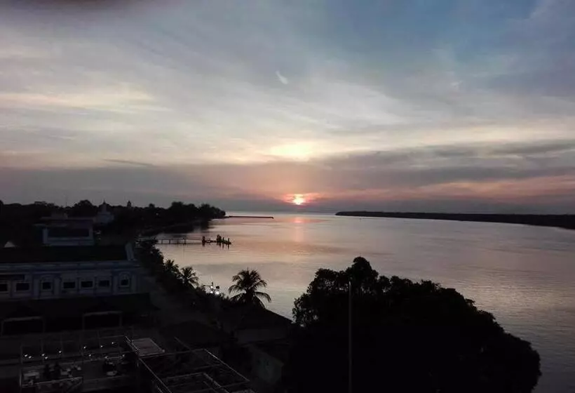 בית מלון כפרי Muar Traders