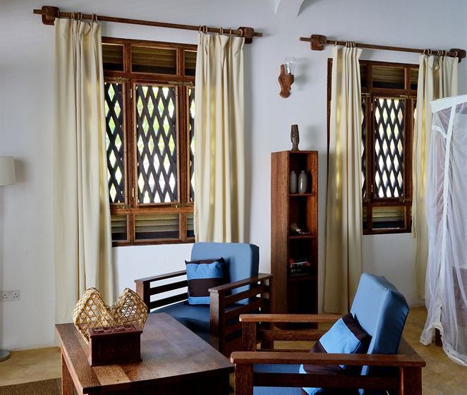 فندق Pongwe Beach